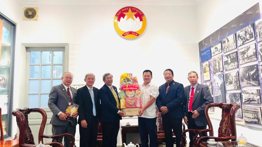 THĂM VÀ CHÚC TẾT CHÍNH QUYỀN NĂM 2026